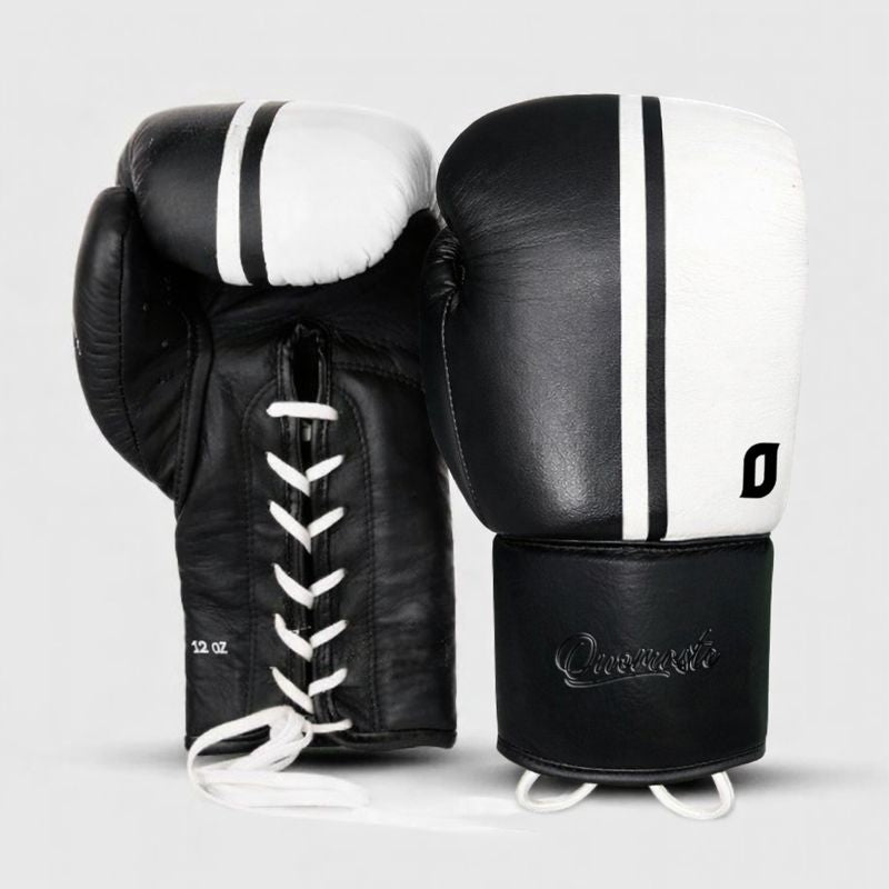 Gants de boxe à lacets